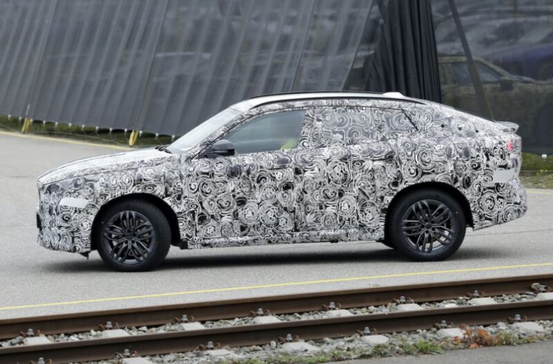 NEWBMWX2